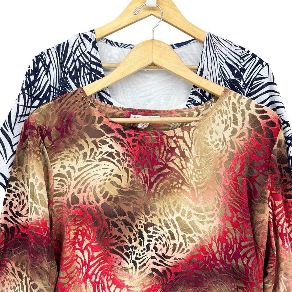 Y2K JM Collection Petite Womens XL 2pc Bundle Red Animal Print & Palm Leaf Tops